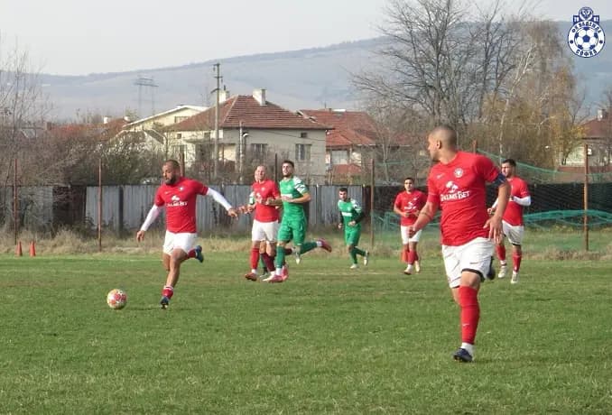 Алвеша се завърна на терена с гол